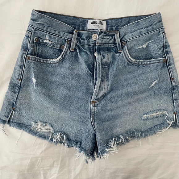 Agolde Jaden Short in Surreal 25 - Picture 3 of 5